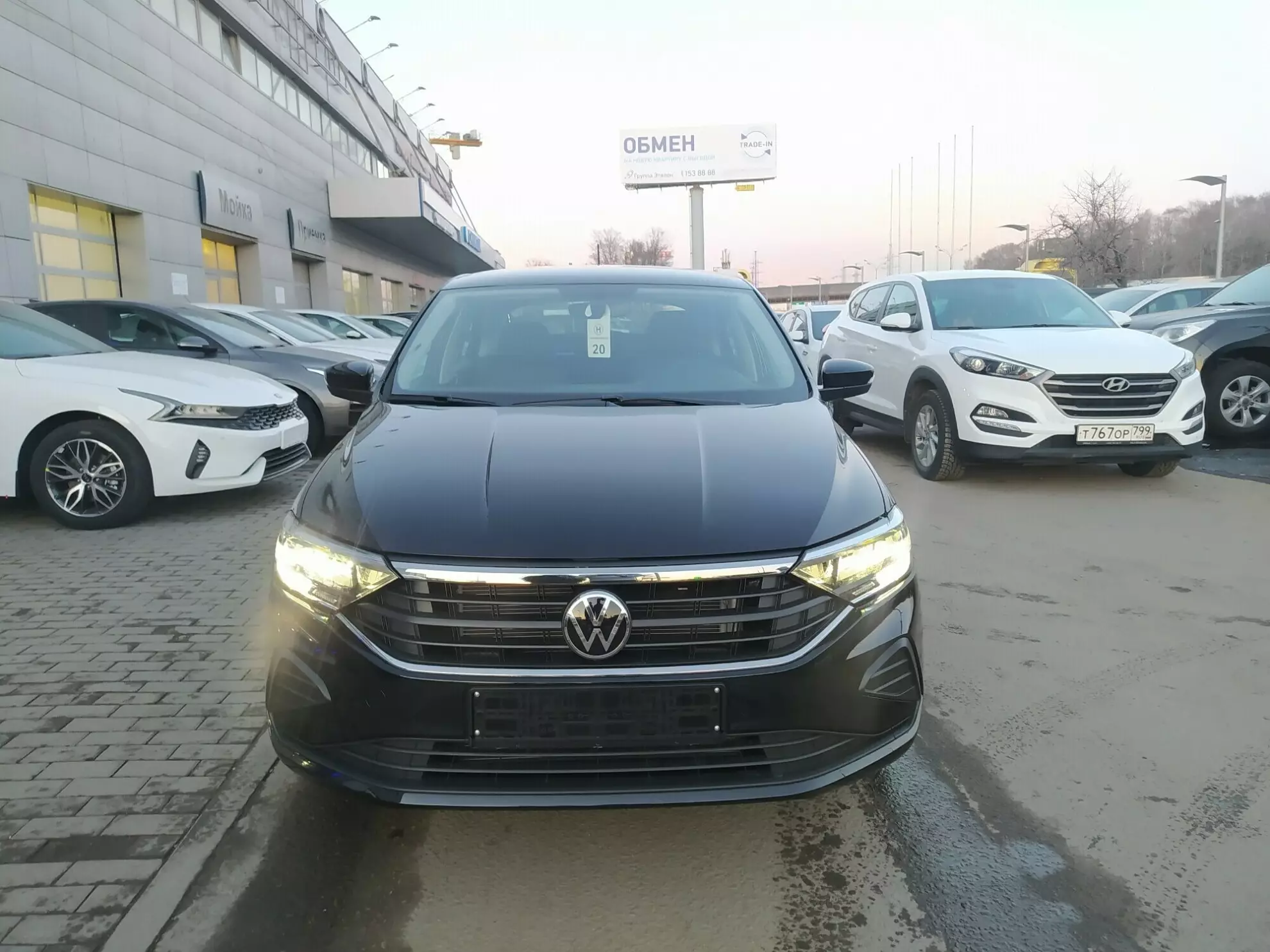 Превью VOLKSWAGEN Polo