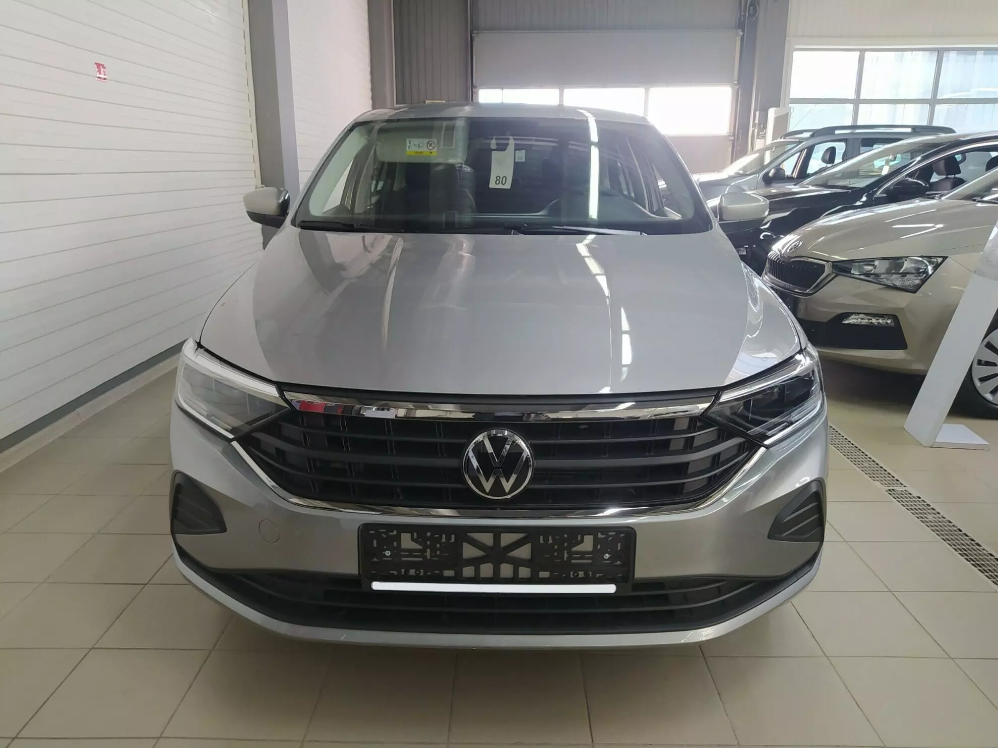 Превью VOLKSWAGEN Polo