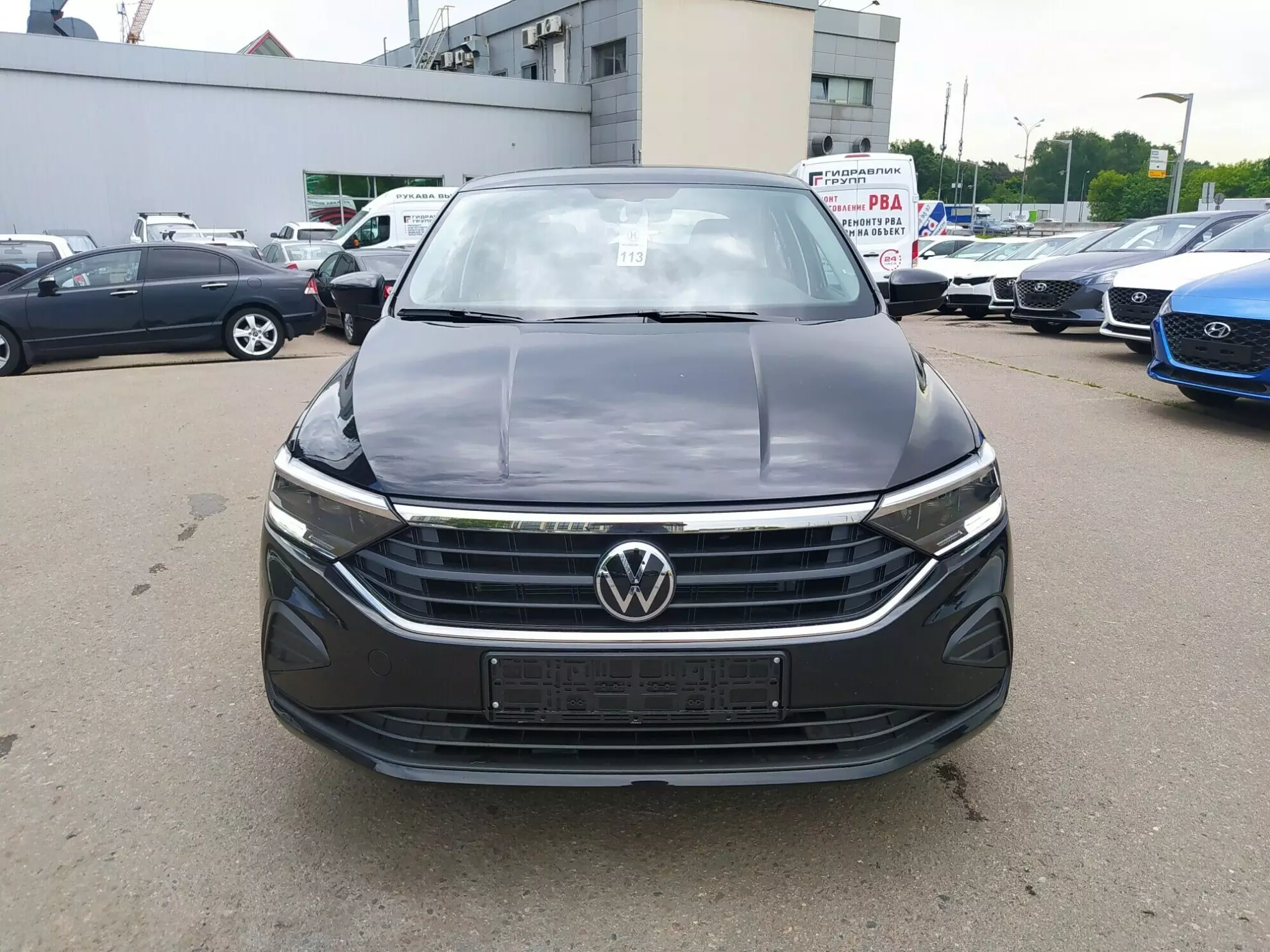 Превью VOLKSWAGEN Polo