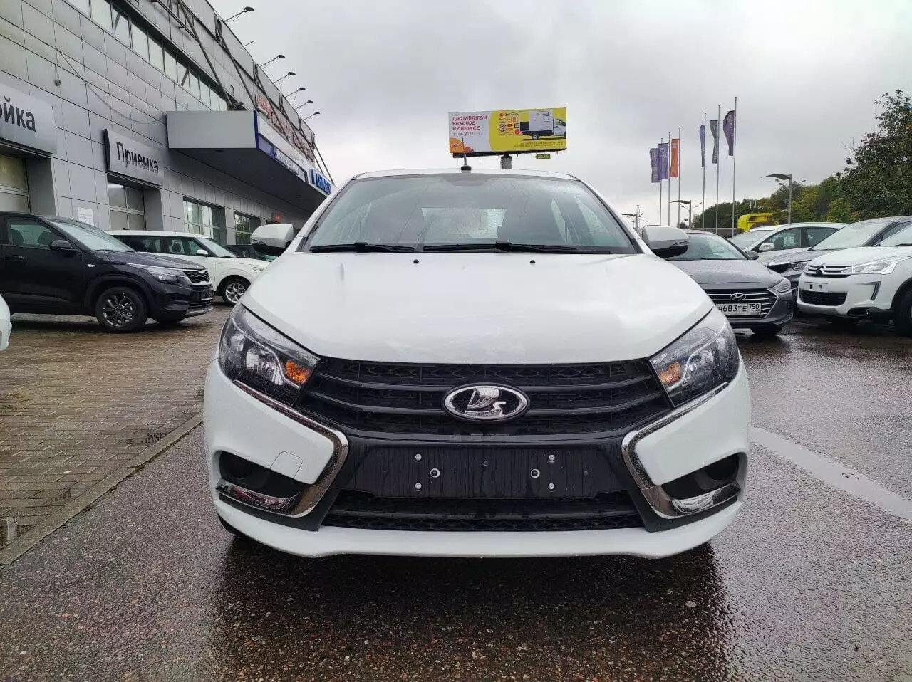 Превью LADA Vesta