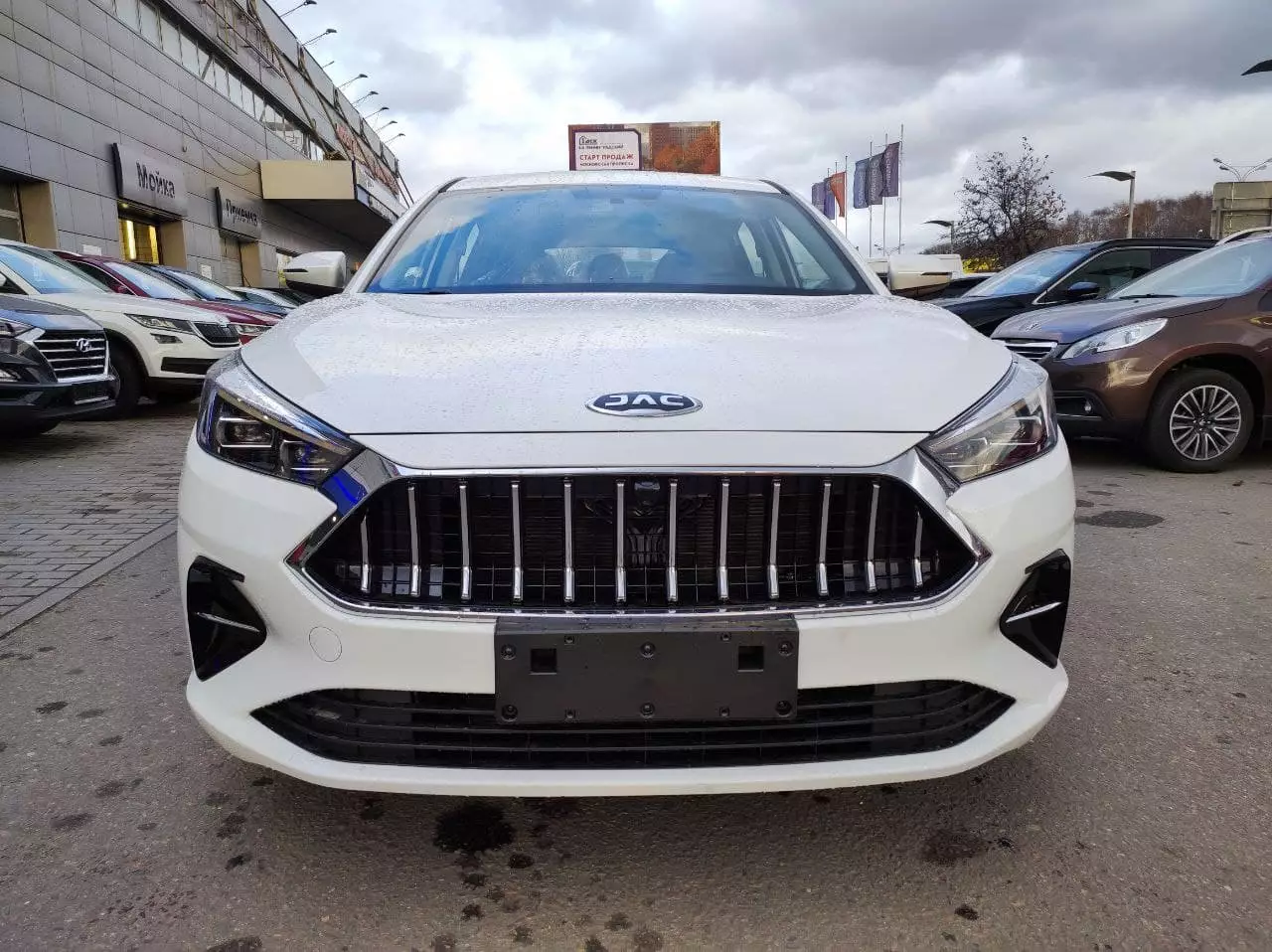 Превью JAC J7