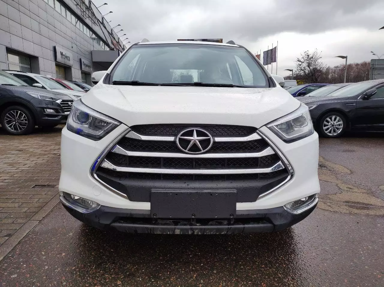Превью JAC S3