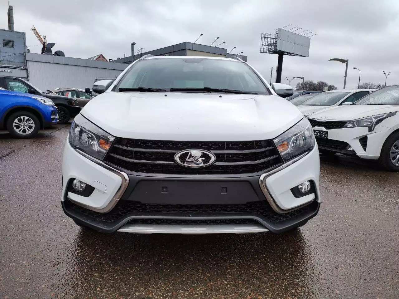 Превью LADA Vesta SW Cross