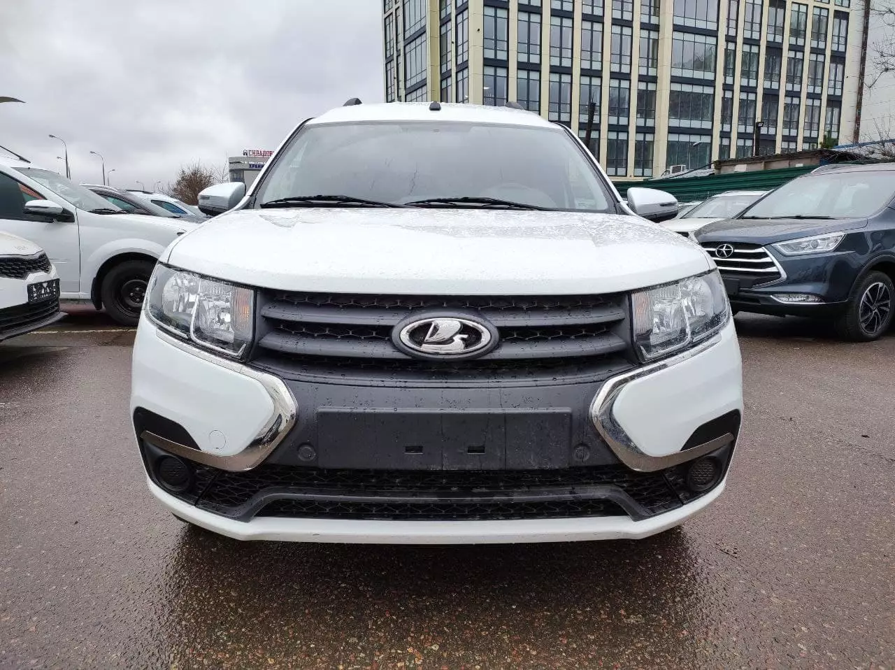 Превью LADA Largus New 7 мест
