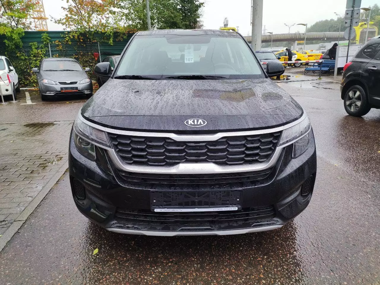 Превью KIA Seltos