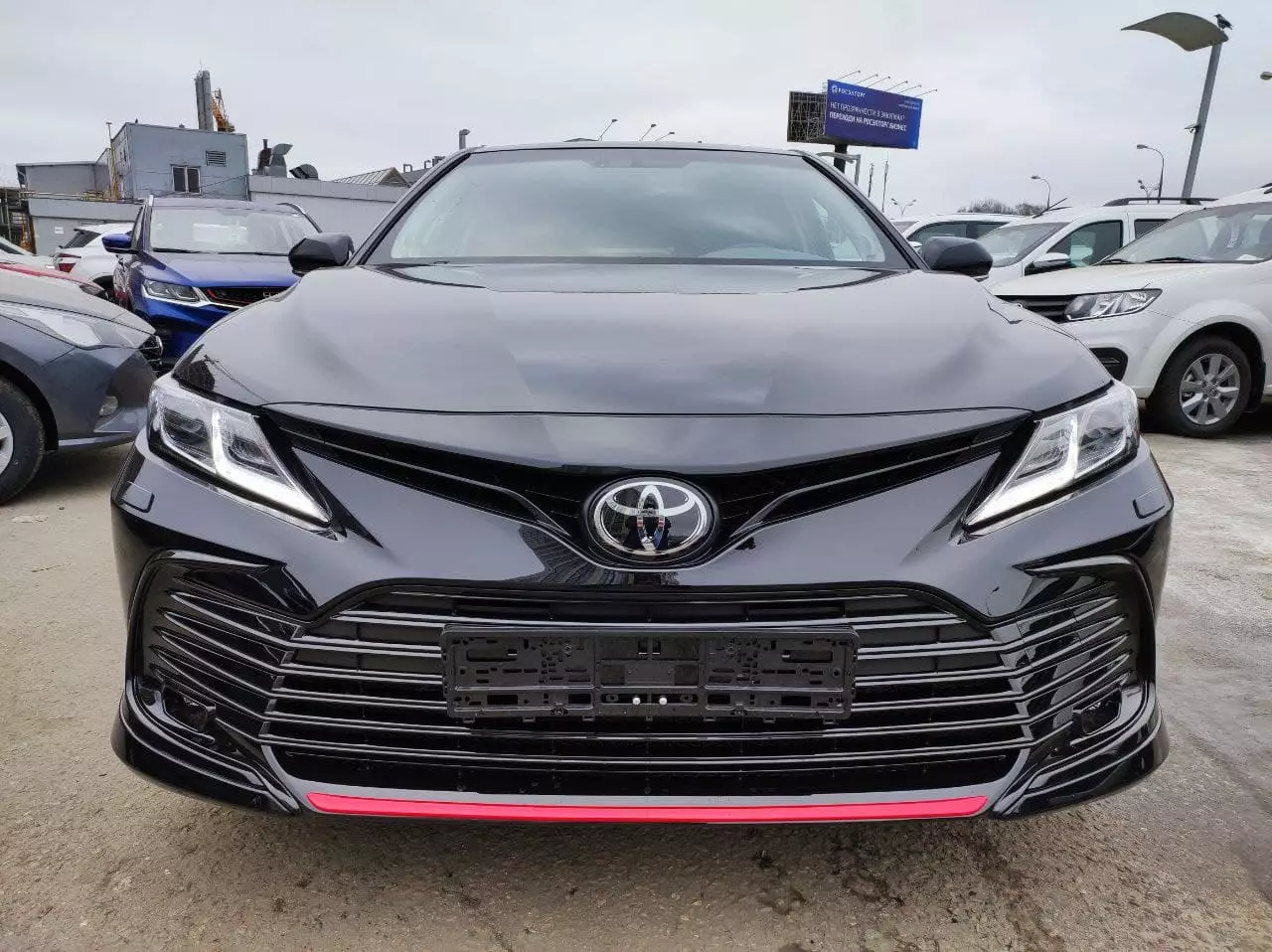 Превью TOYOTA Camry